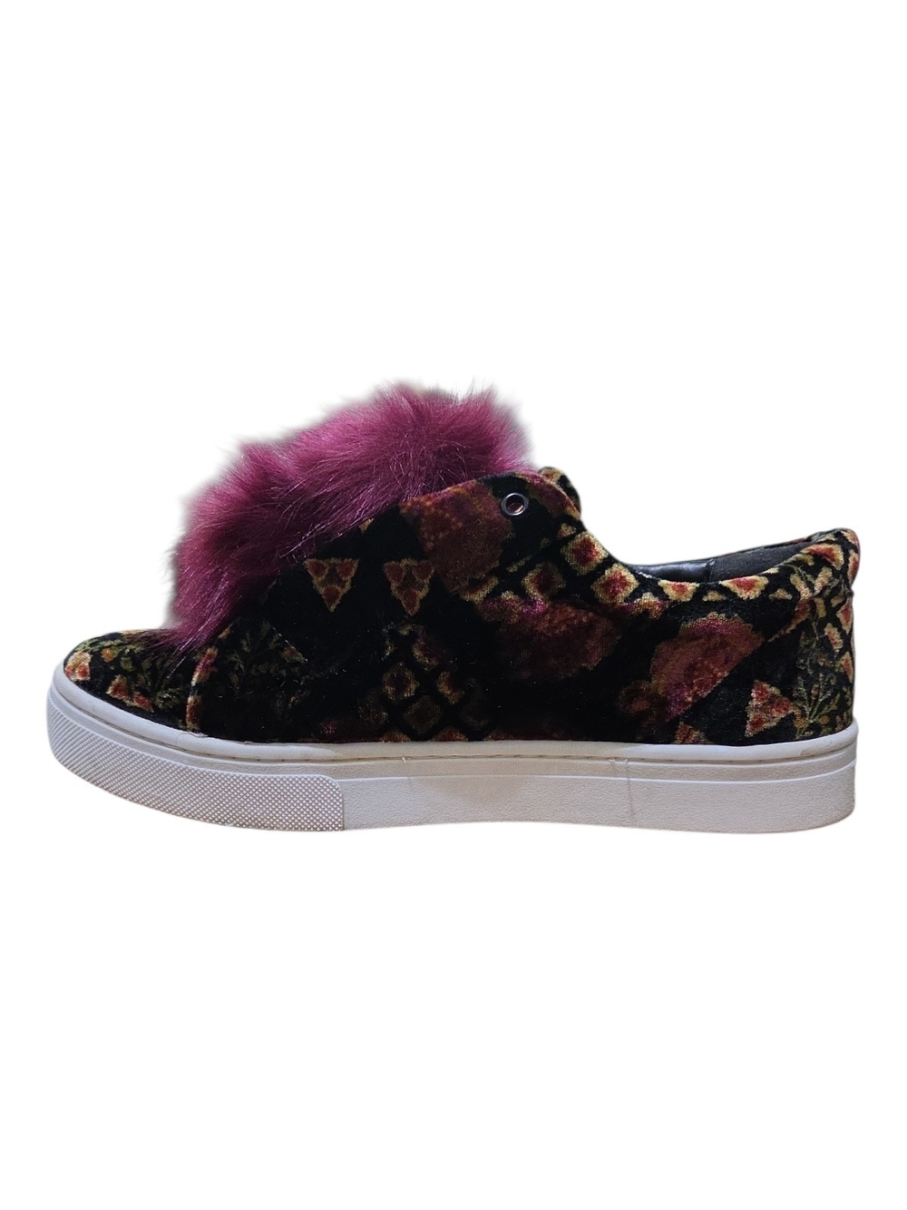 Sam Edelman Leya Black Velvet Slip On Sneakers with Burgundy Fur Pom Size 10M - Picture 7 of 10